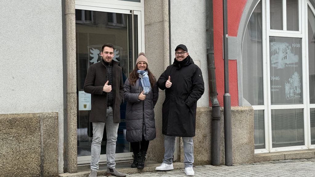 Du betrachtest gerade Unterstützerunterschriften erfolgreich gesammelt